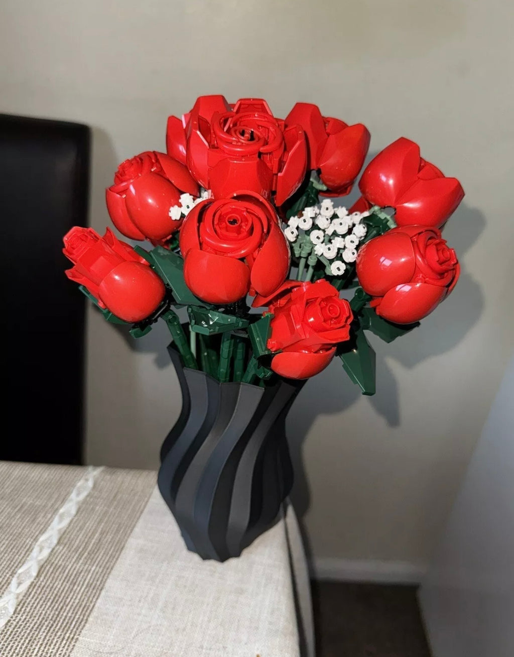 Spiral 3D Printed Vase Compatible with LEGO® Rose Bouquet (Set 10328)